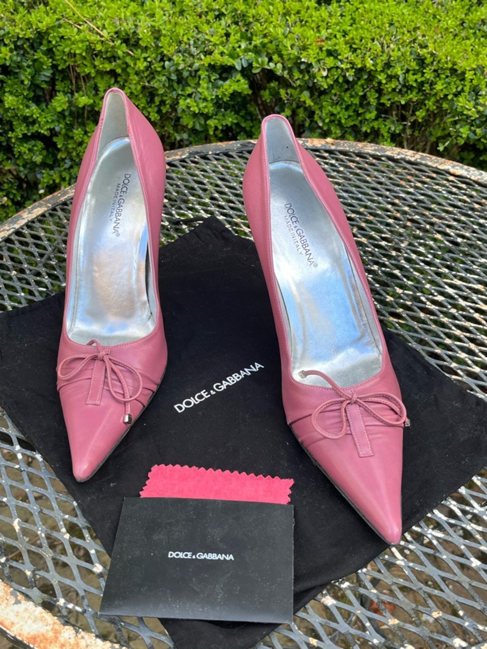 Dolce & Gabbana Rose Pink Pointed Leather Bow Pumps-Lovely!